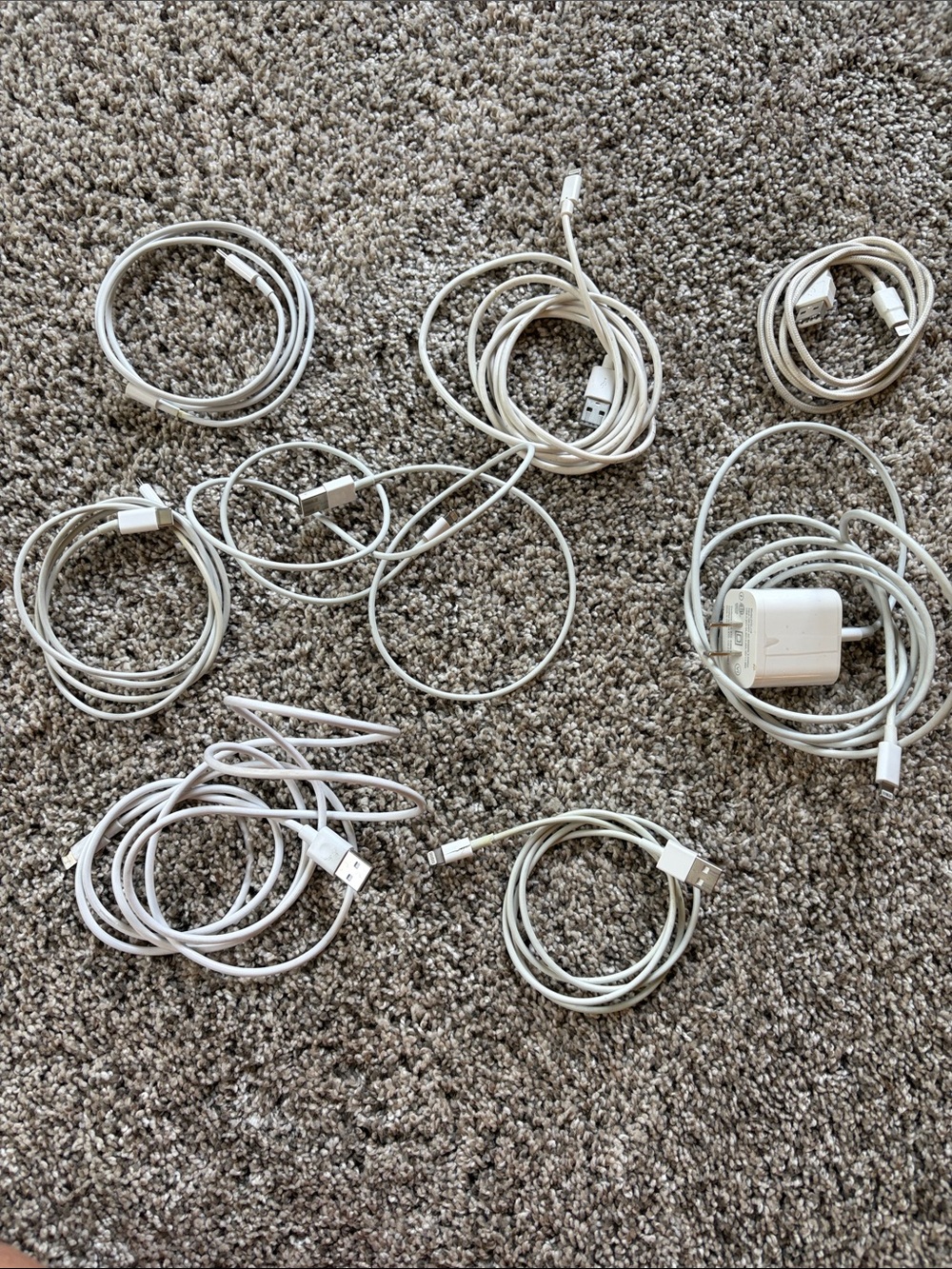 Apple White USB Charging Cables Bundle with USB Power Adapter